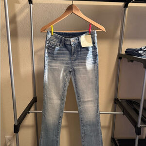 NWOT size tag and label missing Buckle Blue Boot Cut Jeans with Natural Fade​